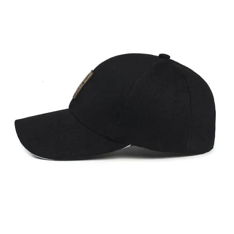 Édouard™ - Casquette noire en coton avec détail en cuir